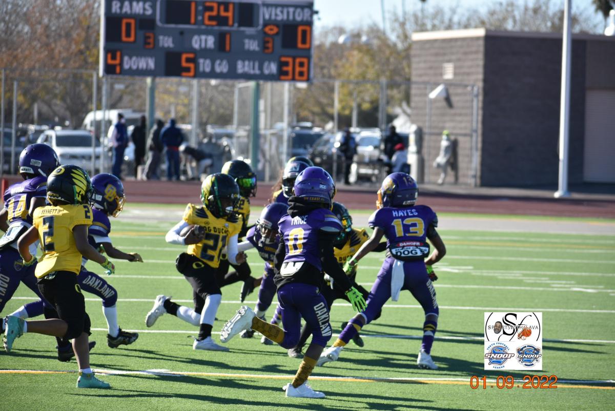 PHOTO GALLERY Snoop Youth Football League